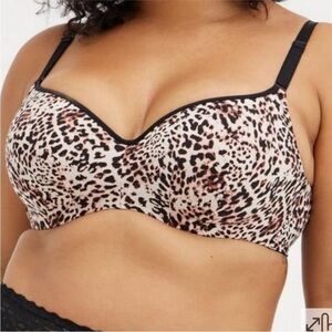 Torrid Curve 360 Back Smoothing Lightly Lined Full Coverage Balconette Bra